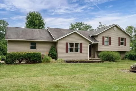 2965 Rebert Pike, Springfield, OH 45502 photo 3
