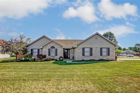 122 Union Ridge Dr, Union, OH 45322