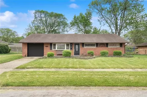 2212 Norway Dr, Dayton, OH 45439