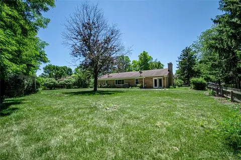 210 Glenburn Dr, Dayton, OH 45459 photo 36