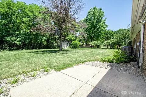 210 Glenburn Dr, Dayton, OH 45459 photo 34