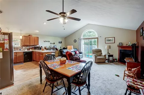1508 Eastridge Ave, Springfield, OH 45503 photo 6