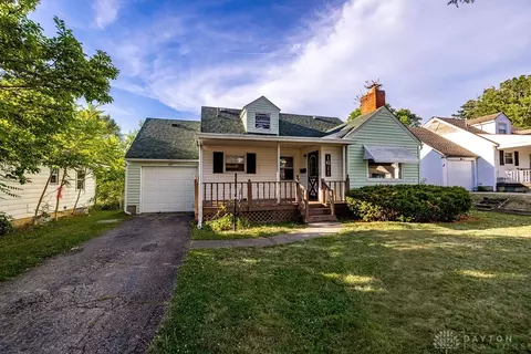 1611 Vancouver Dr, Dayton, OH 45406