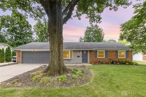 190 Weller Ave, Centerville, OH 45458