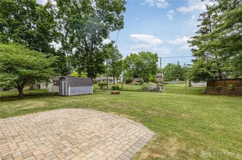 Exterior - 190 Weller Ave, Centerville, OH 45458 photo 9 of 9