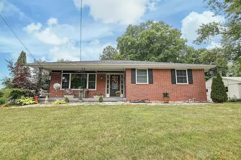 1102 Anderson St, Piqua, OH 45356