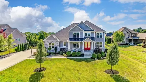 8515 Wandering Brook Way, Waynesville, OH 45068
