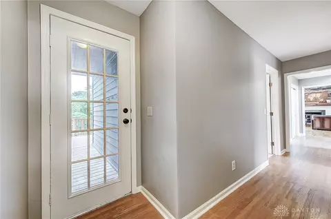 Entry Way - 447 Timberlea Trl, Kettering, OH 45429 photo 3 of 6
