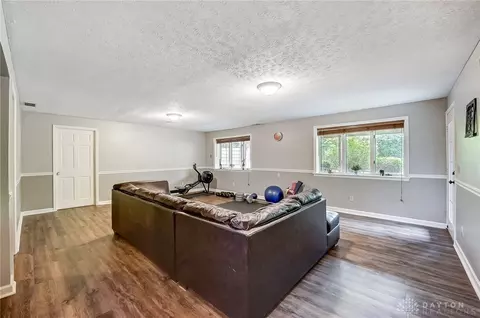 Living - 447 Timberlea Trl, Kettering, OH 45429 photo 10 of 12