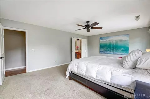 Bedroom - 447 Timberlea Trl, Kettering, OH 45429 photo 2 of 11