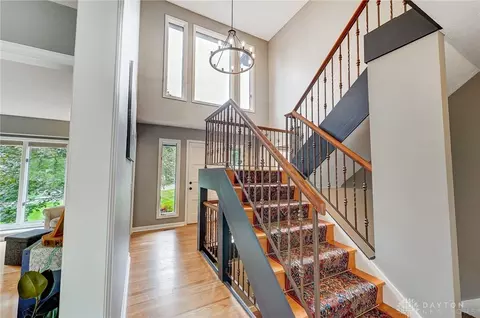 Entry Way - 447 Timberlea Trl, Kettering, OH 45429 photo 1 of 6