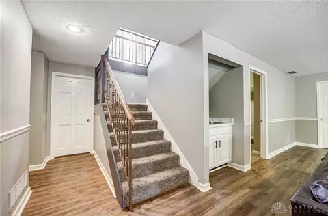 Entry Way - 447 Timberlea Trl, Kettering, OH 45429 photo 6 of 6
