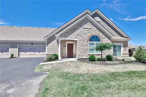 6808 Liberty Cir, West Chester, OH 45069