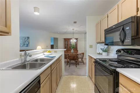 6650 Wareham Ct #4, Centerville, OH 45459 photo 10