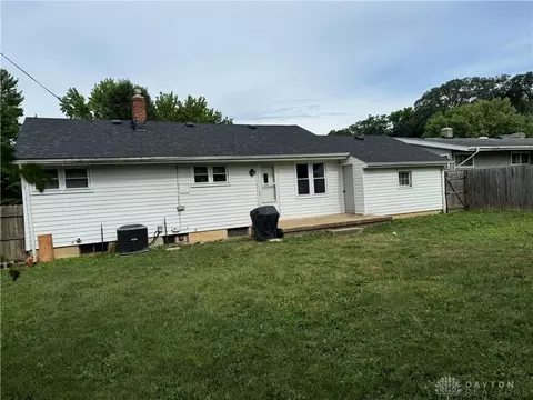 Exterior - 1232 Dellinger Dr, Fairborn, OH 45324 photo 3 of 5