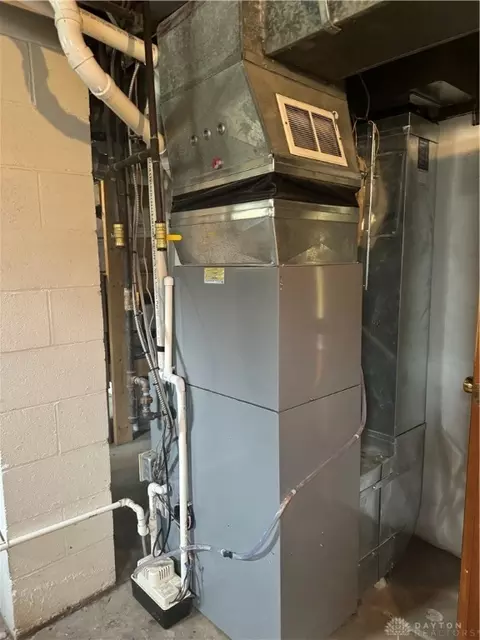 Other - 1232 Dellinger Dr, Fairborn, OH 45324 photo 5 of 6