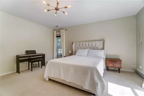 Bedroom - 155 E Franklin St, Centerville, OH 45459 photo 6 of 11