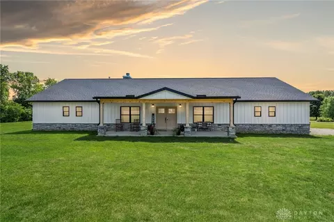 8090 Boomershine Rd, Germantown, OH 45327