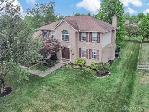 5893 Franklin Trl, Hamilton, OH 45011
