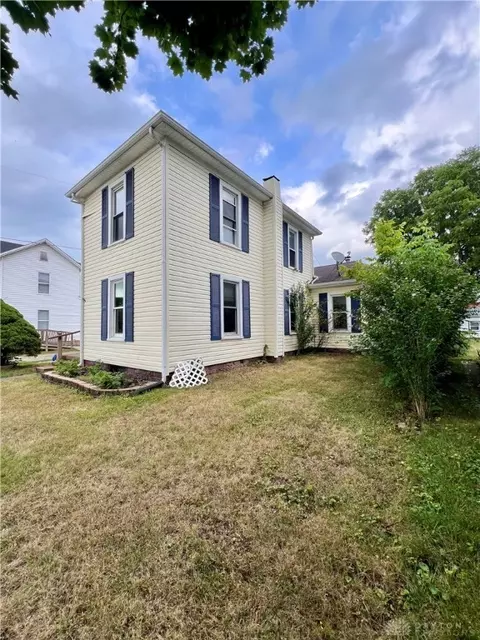 132 S Walnut St, Germantown, OH 45327