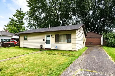 1069 Omard Dr, Xenia, OH 45385