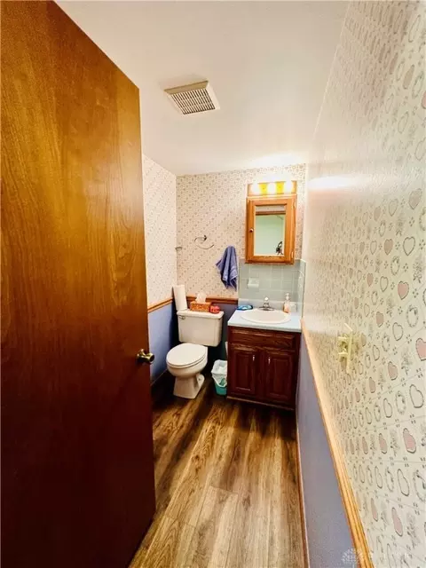 1420 Saint Paris Pike #E, Springfield, OH 45504 photo 5