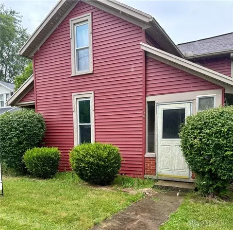 54 E Main St, Phillipsburg, OH 45354