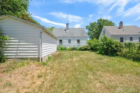 Exterior - 1957 E Bataan Dr, Dayton, OH 45420 photo 7 of 7
