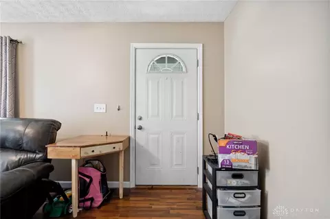 Entry Way - 1957 E Bataan Dr, Dayton, OH 45420 photo 1 of 4
