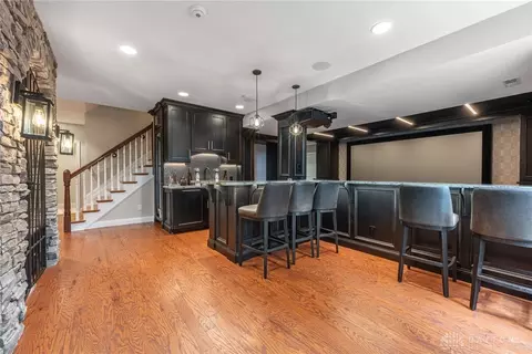 Entry Way - 524 Stanley Ave, Cincinnati, OH 45226 photo 8 of 9