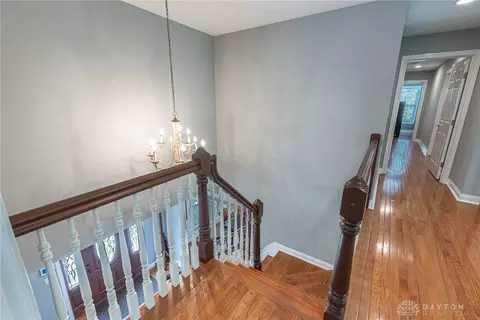 Entry Way - 524 Stanley Ave, Cincinnati, OH 45226 photo 4 of 9