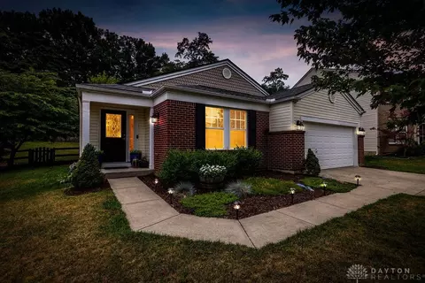 5720 Bentwood Dr, Middletown, OH 45042