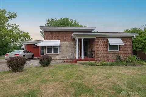 6073 11th Ave, Miamisburg, OH 45342