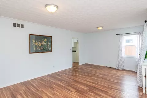 2016 Pittsfield St, Kettering, OH 45420 photo 10