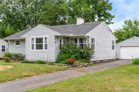 2016 Pittsfield St, Kettering, OH 45420 photo 3