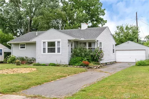 2016 Pittsfield St, Kettering, OH 45420