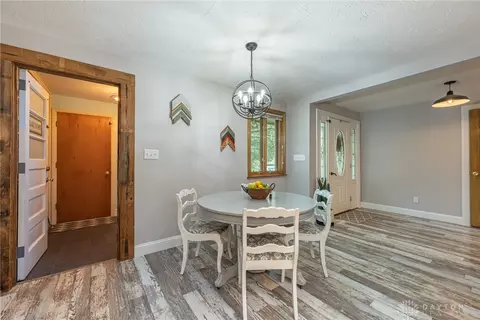 Dining - 7685 Duffield Cir, Centerville, OH 45459 photo 3 of 4