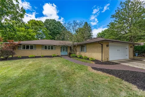 7685 Duffield Cir, Centerville, OH 45459