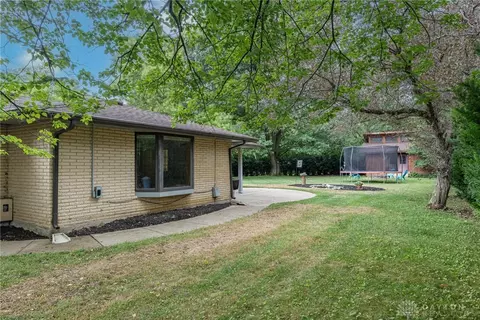 Exterior - 7685 Duffield Cir, Centerville, OH 45459 photo 6 of 11