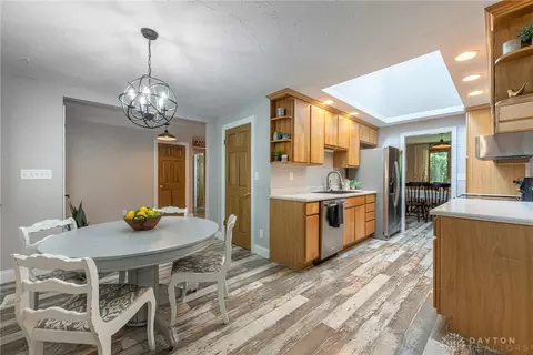 Kitchen - 7685 Duffield Cir, Centerville, OH 45459 photo 3 of 6