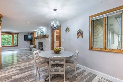 Dining - 7685 Duffield Cir, Centerville, OH 45459 photo 4 of 4