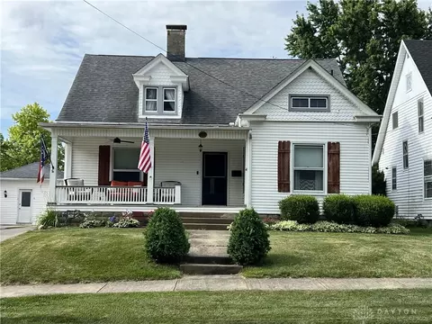 417 W Main St, Eaton, OH 45320