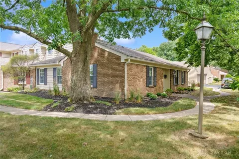 7806 Mcewen Rd, Dayton, OH 45459