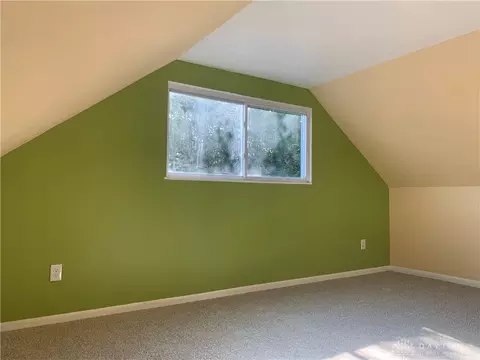 Bedroom - 1620 Willow Pl, Sidney, OH 45365 photo 4 of 6