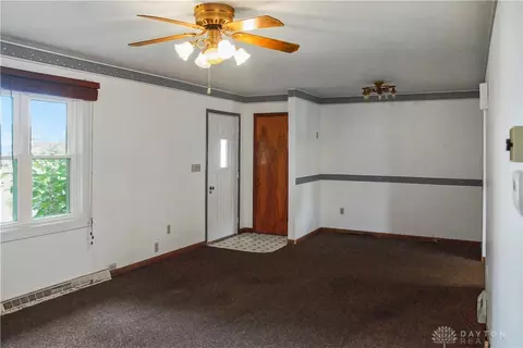 95 Lawnview Ave, North Hampton, OH 45349 photo 5