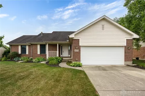 6425 Sun Ridge Dr, Waynesville, OH 45068