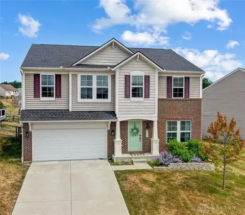 8905 Bluejay View Dr, Cleves, OH 45002