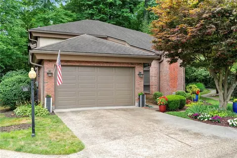 680 Doe Xing, Dayton, OH 45459