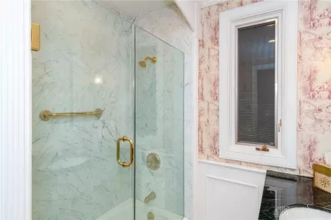 Bath - 3700 Ridgeway Rd, Kettering, OH 45419 photo 3 of 6