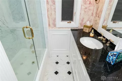 Bath - 3700 Ridgeway Rd, Kettering, OH 45419 photo 2 of 6